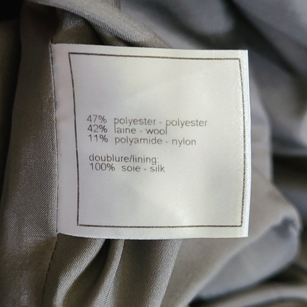 CHANEL 06A Tweed Dress w/Sequins [size 42] - Picture 11 of 12